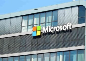 Microsoft killing it silently while Google and Apple are at criticism