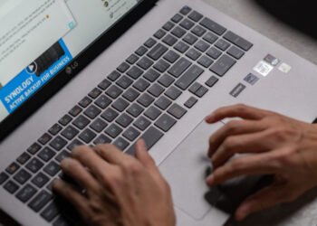 LG Laptop with rollable display