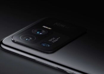 Xiaomi launches Mi 11 Ultra and Mi 11 Pro with secondary display