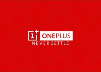 oneplus tri foldable smartphone with dual hinges